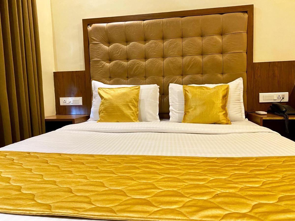 Hotel Pearl's Bkc Inn- Near Trade Centre, Visa Consulate